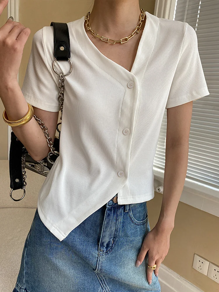 Button Slim Irregular Blouse Women V-neck Fashion Korean Short Sleeve Blouse Top 2023 Summer New Tide Female Blusas Tops Y199
Button Slim Irregular Blouse Women V-neck Fashion Korean Short Sleeve Blouse Top 2023 Summer New Tide Female Blusas Tops Y199