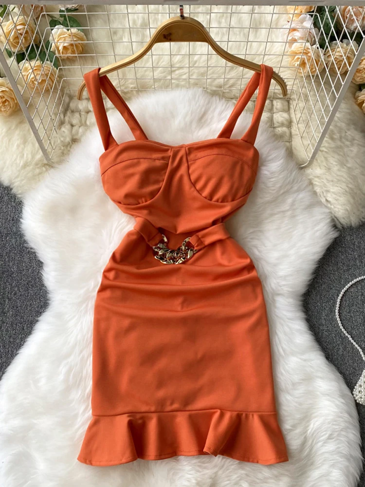 YuooMuoo Sexy High Waist Chains Mini Dress Summer Fashion Backless Ruffles Hem Club Dress Bodycon Vestidos
YuooMuoo Sexy High Waist Chains Mini Dress Summer Fashion Backless Ruffles Hem Club Dress Bodycon Vestidos