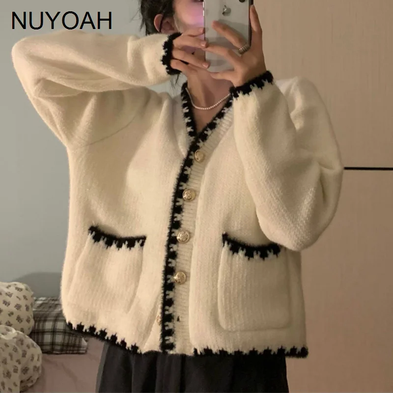 Thickened Sweater French Contrast Bonded Cardigan Autumn and Winter New Lazy Style Sweater Coat Women's Coat
Thickened Sweater French Contrast Bonded Cardigan Autumn and Winter New Lazy Style Sweater Coat Women's Coat