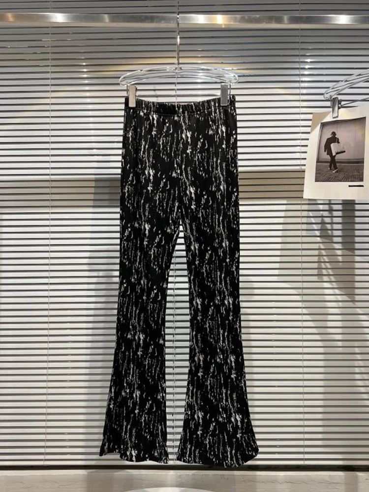 HIGH QUALITY Newest 2022 Designer Runway Summer Fashion Women's Broken Flower Pattern Drape Straight Pants
HIGH QUALITY Newest 2022 Designer Runway Summer Fashion Women's Broken Flower Pattern Drape Straight Pants