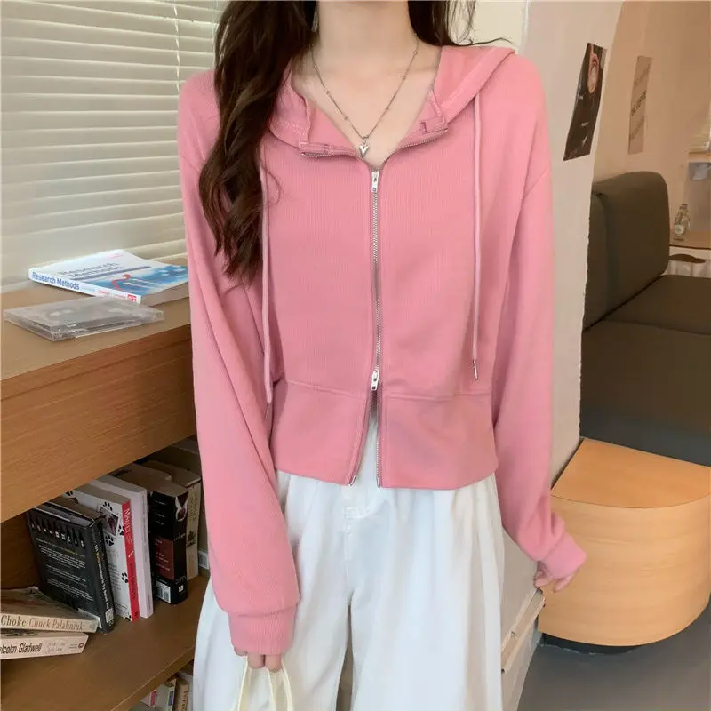 Sweet Pink Solid Color Cropped Zip Sweatshirt Top Women Loose Retro Casual Street Girls Hoodie Fashion Jacket Pullover
Sweet Pink Solid Color Cropped Zip Sweatshirt Top Women Loose Retro Casual Street Girls Hoodie Fashion Jacket Pullover
