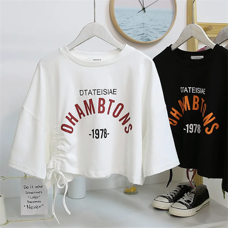 Loose Tshirts Women Crop Top Summer 2023 Sporty Fashion Kpop Shirring O Neck Letter Print Casual Tees Workout Female Clothes
Loose Tshirts Women Crop Top Summer 2023 Sporty Fashion Kpop Shirring O Neck Letter Print Casual Tees Workout Female Clothes