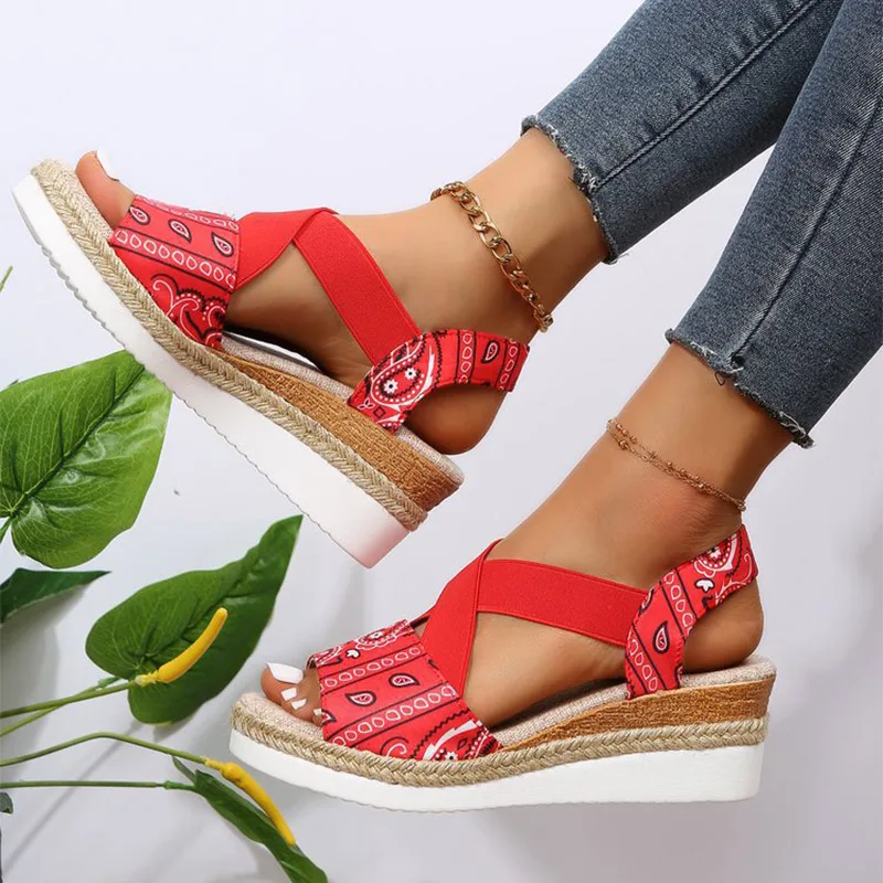 2022 Women's Wedges Sandals Peep Toe Ladies Cross-tied Slides Thick Bottom Fashion Open Toe Female New Woman Shoes Plus Size 43
2022 Women's Wedges Sandals Peep Toe Ladies Cross-tied Slides Thick Bottom Fashion Open Toe Female New Woman Shoes Plus Size 43
