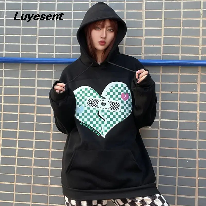 Black Gothic Women Long Sleeve Flocking Pullover Hoodies Y2k Girl Warm Lovely Break Heart Print Hooded Sweatshirt Korean Fashion
Black Gothic Women Long Sleeve Flocking Pullover Hoodies Y2k Girl Warm Lovely Break Heart Print Hooded Sweatshirt Korean Fashion