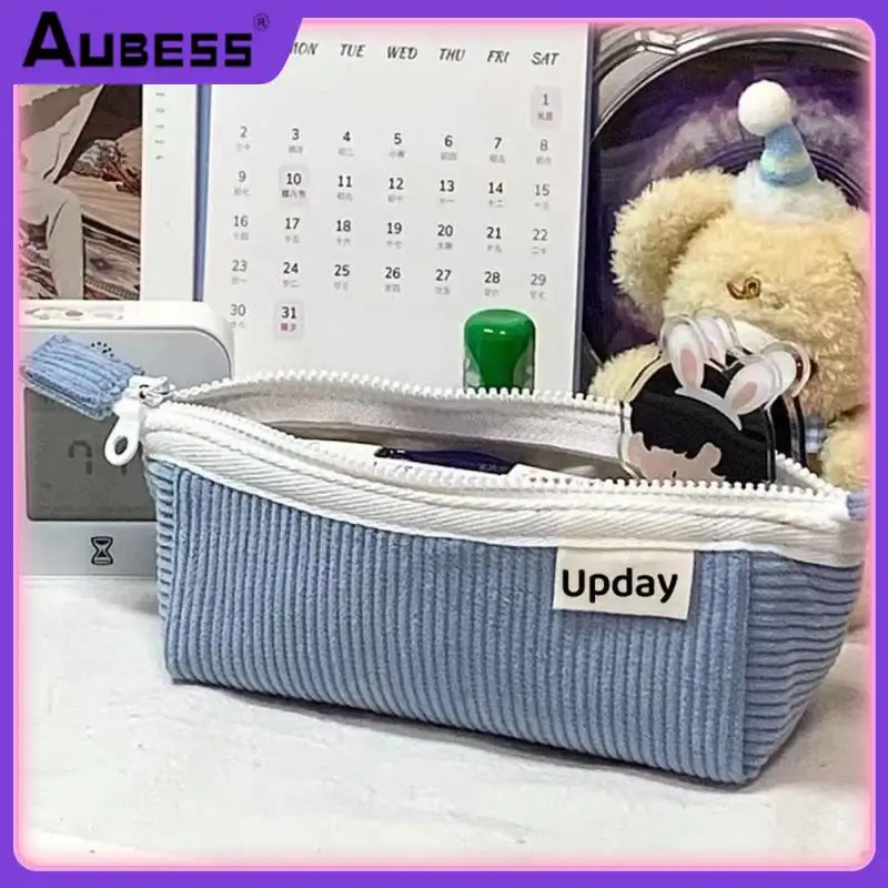 Not Fading Storage Bag Elaboration Solid Color Pencil Case Select High-quality Materials Zipper Design Pencil Case Soft Tissue
Not Fading Storage Bag Elaboration Solid Color Pencil Case Select High-quality Materials Zipper Design Pencil Case Soft Tissue