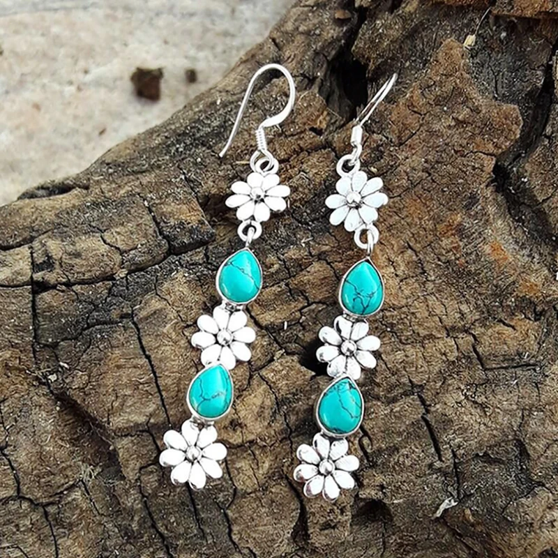 Vintage Earrings Flower Earrings Fringe Earrings Water Drop Green Stone Earrings Temperament Pendant Earrings Jewelry
Vintage Earrings Flower Earrings Fringe Earrings Water Drop Green Stone Earrings Temperament Pendant Earrings Jewelry