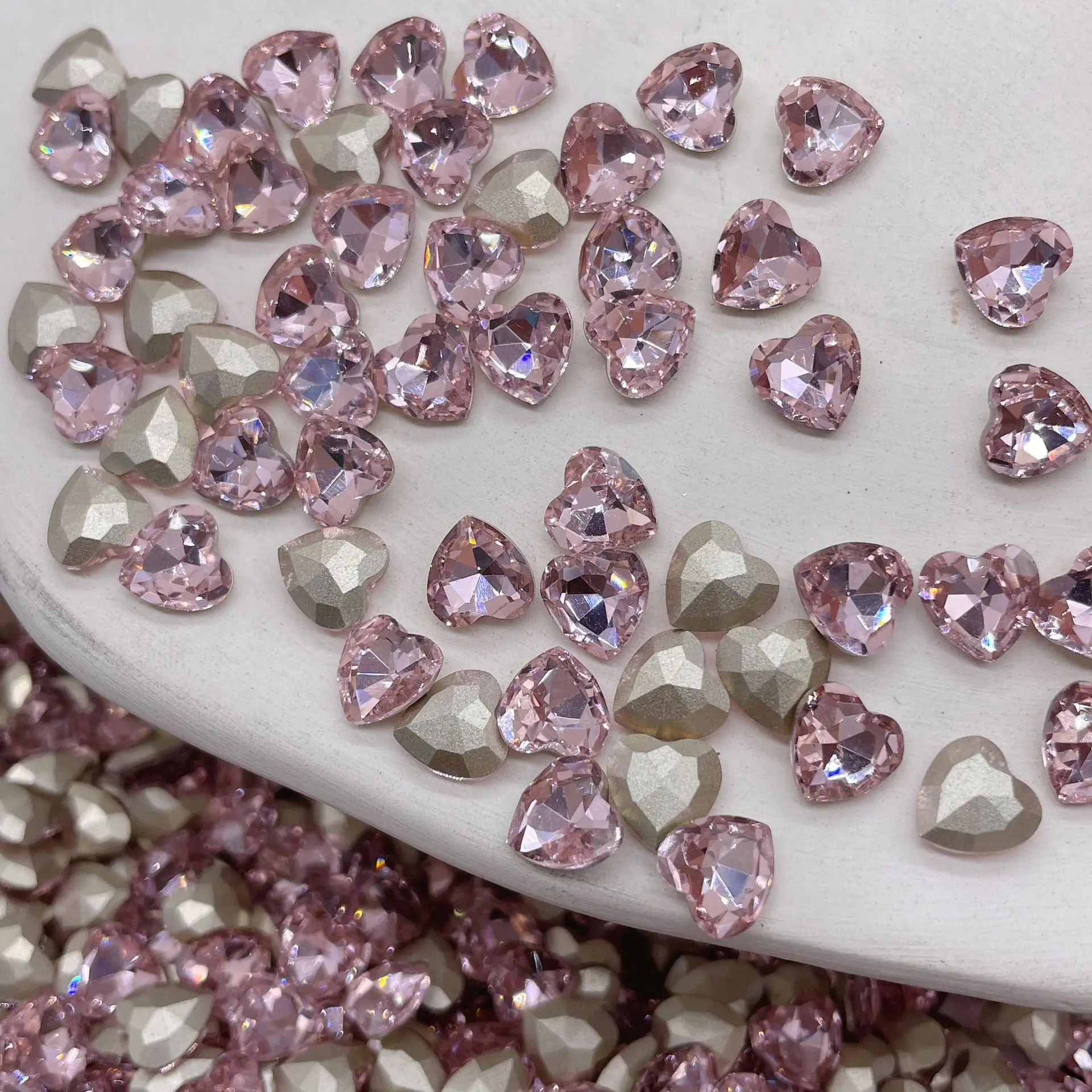 10Pcs Pink Heart Pointed Bottom Nail Rhinestones 3D Glitter Pink Crystal Nail Decoration 6/8/10mm Peach Heart Nail Pink Diamond
10Pcs Pink Heart Pointed Bottom Nail Rhinestones 3D Glitter Pink Crystal Nail Decoration 6/8/10mm Peach Heart Nail Pink Diamond