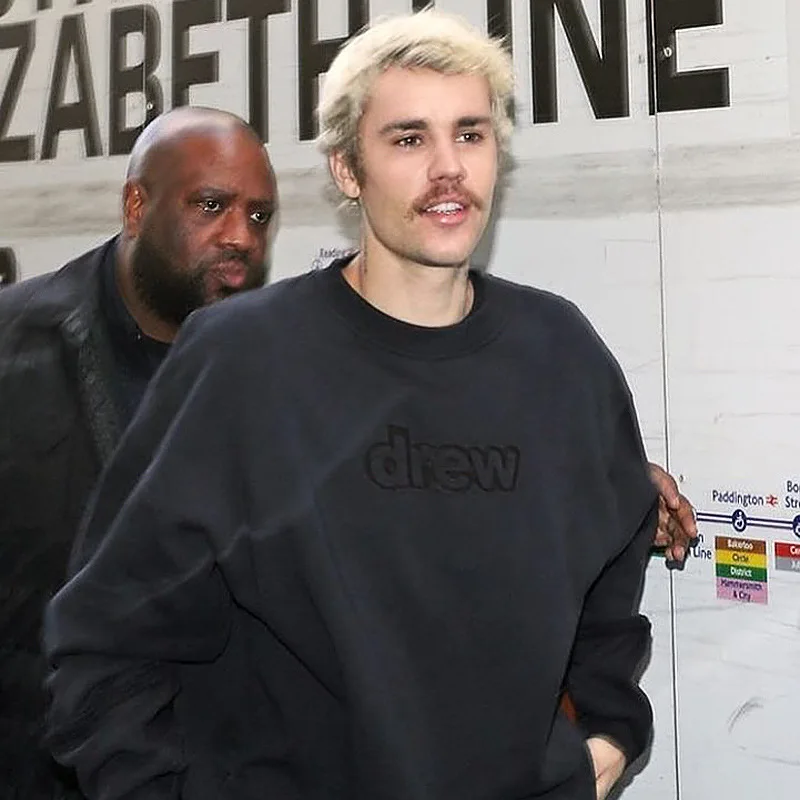 Men's European and American Kanye Kanye Fog Bieber Drew Dark Letter Embroidery High Street Loose Crew Neck Sweatshirt Drewhouse
Men's European and American Kanye Kanye Fog Bieber Drew Dark Letter Embroidery High Street Loose Crew Neck Sweatshirt Drewhouse