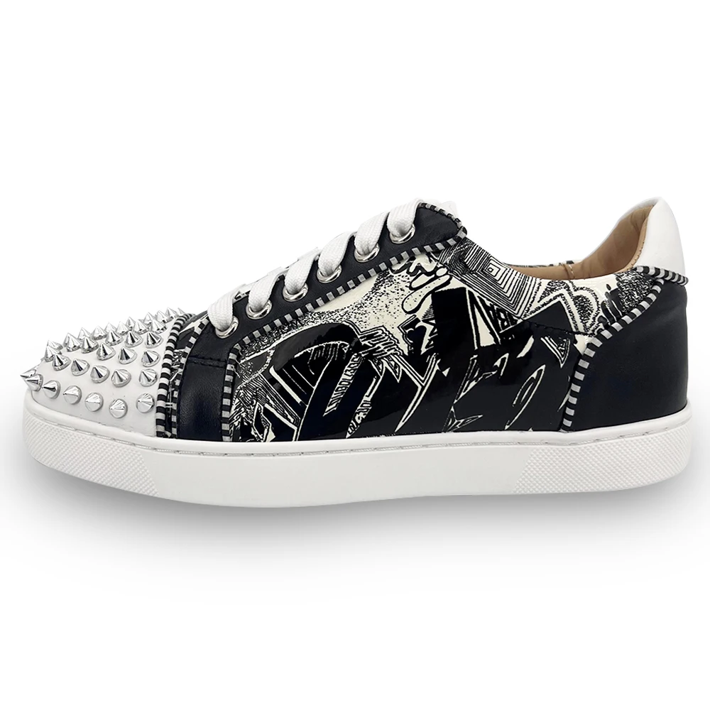 Luxury Rivets Casual Shoes Calfskin Leather Graffiti Design Low Top Sneakers For Women Men Couple Flat Sport Shoes Trainers
Luxury Rivets Casual Shoes Calfskin Leather Graffiti Design Low Top Sneakers For Women Men Couple Flat Sport Shoes Trainers
