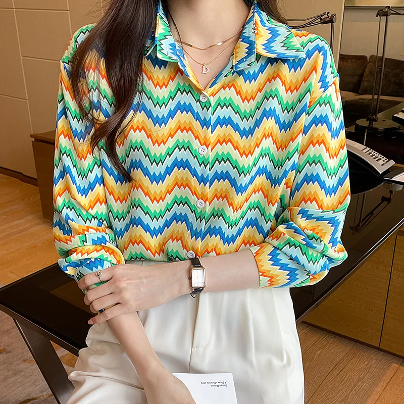 Spring Summer New Fashion Long Sleeve Shirt Retro Stripe Printed Blouse Style Loose Chiffon Top Lady Clothes
Spring Summer New Fashion Long Sleeve Shirt Retro Stripe Printed Blouse Style Loose Chiffon Top Lady Clothes