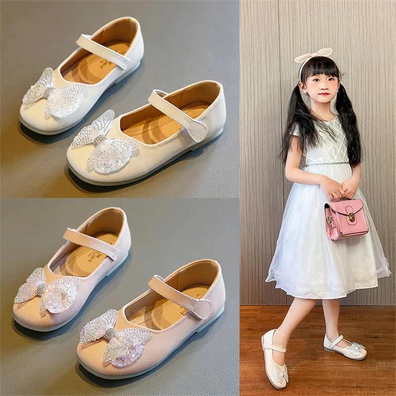 New Spring/Autumn Girls Children Leather Shoes Princess Student School Dress Performance Baby Toddler Flats Breathable Kids 02A
New Spring/Autumn Girls Children Leather Shoes Princess Student School Dress Performance Baby Toddler Flats Breathable Kids 02A