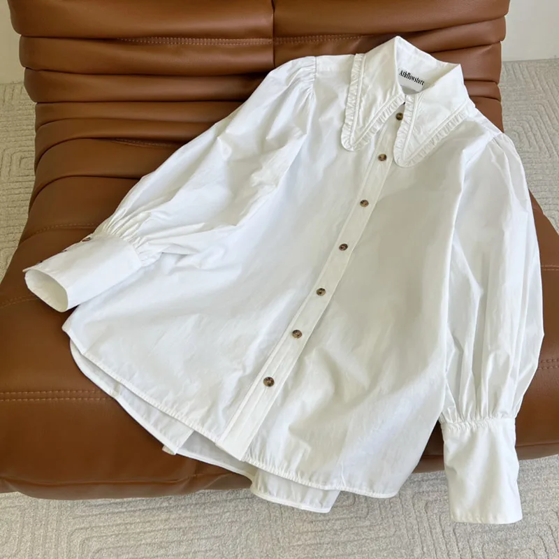 22 FW Fashion White Pure Cotton Shirt Women Elegant Lantern Sleeve Lace Small Pointed Collar Blouses Loose Single Breasted Tops 
22 FW Fashion White Pure Cotton Shirt Women Elegant Lantern Sleeve Lace Small Pointed Collar Blouses Loose Single Breasted Tops