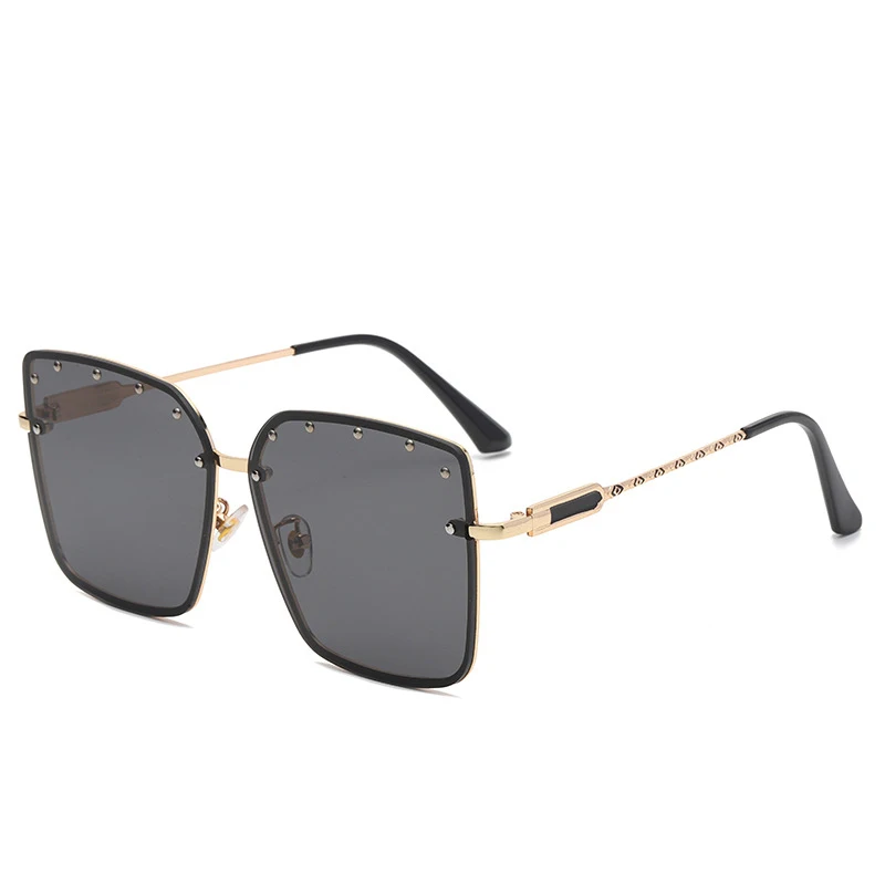 2022 New European and American Fashion Big Square Sunglasses Rivet Rimless Glasses Sunshade Sunglasses
2022 New European and American Fashion Big Square Sunglasses Rivet Rimless Glasses Sunshade Sunglasses