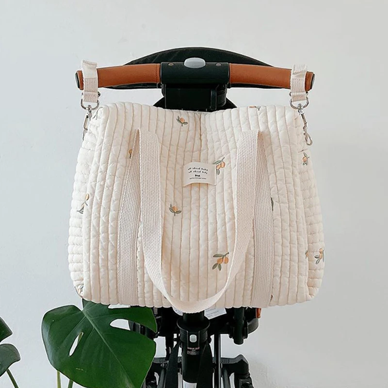 Mommy Bag Embroidery Bear Handbag Large Capacity Women Shoulder Messenger Bag Travel Baby Stroller Diaper Bags Bottle Storage
Mommy Bag Embroidery Bear Handbag Large Capacity Women Shoulder Messenger Bag Travel Baby Stroller Diaper Bags Bottle Storage