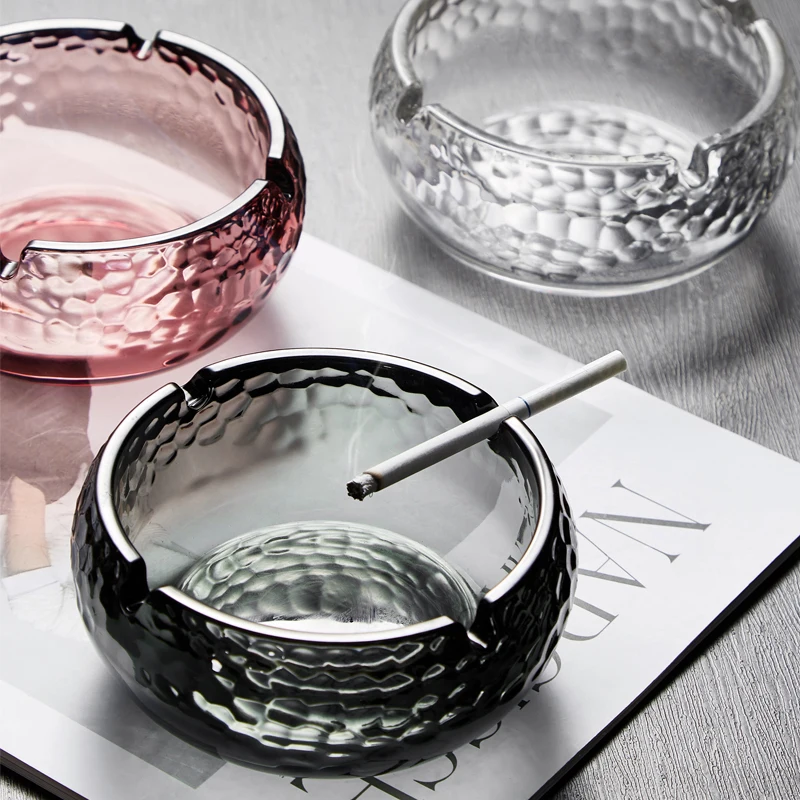 Gift boyfriend home accessories glass ashtray desk smoking accessories gadgets for men Ashtray with lid Living room decoration
Gift boyfriend home accessories glass ashtray desk smoking accessories gadgets for men Ashtray with lid Living room decoration