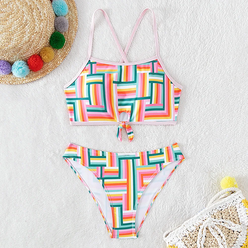 Girl Graphic Print Bikini Swimsuit Kids Criss Cross Two Piece Children's Swimwear 7-16 Years Teenager Swimming Bathing Suit 2023
Girl Graphic Print Bikini Swimsuit Kids Criss Cross Two Piece Children's Swimwear 7-16 Years Teenager Swimming Bathing Suit 2023