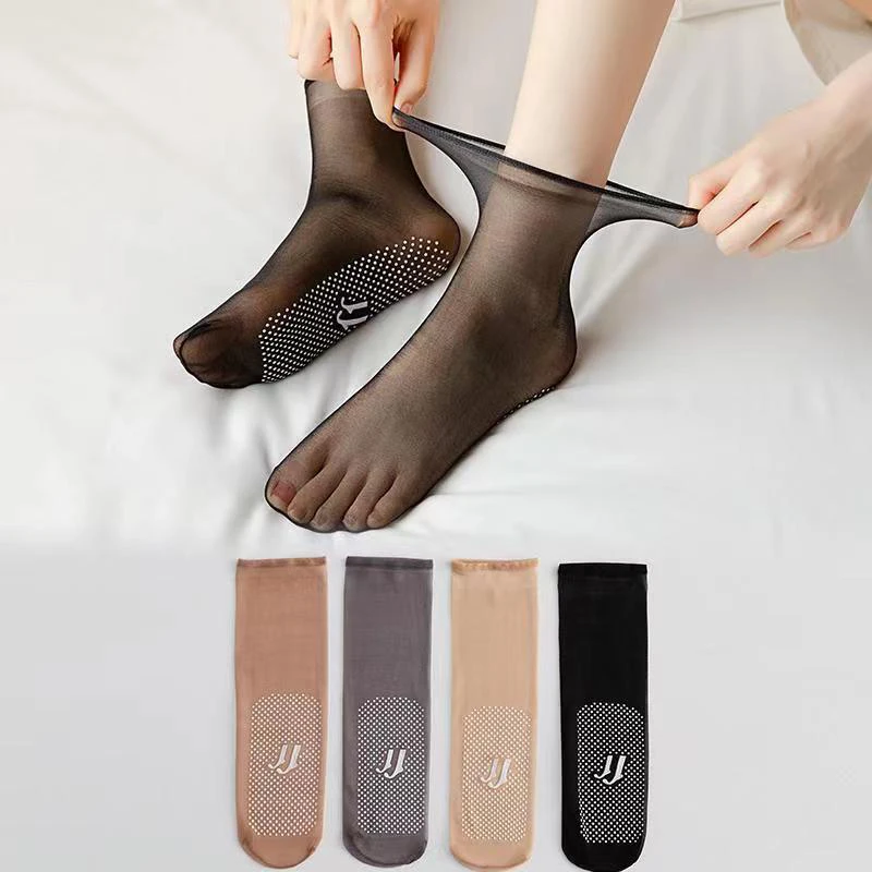 5 Pairs Ultrathin Crystal Silk Socks Summer Women Transparent Smooth Non-Slip Skin Color Socks Ladies Short Ankle Silk Socks
5 Pairs Ultrathin Crystal Silk Socks Summer Women Transparent Smooth Non-Slip Skin Color Socks Ladies Short Ankle Silk Socks