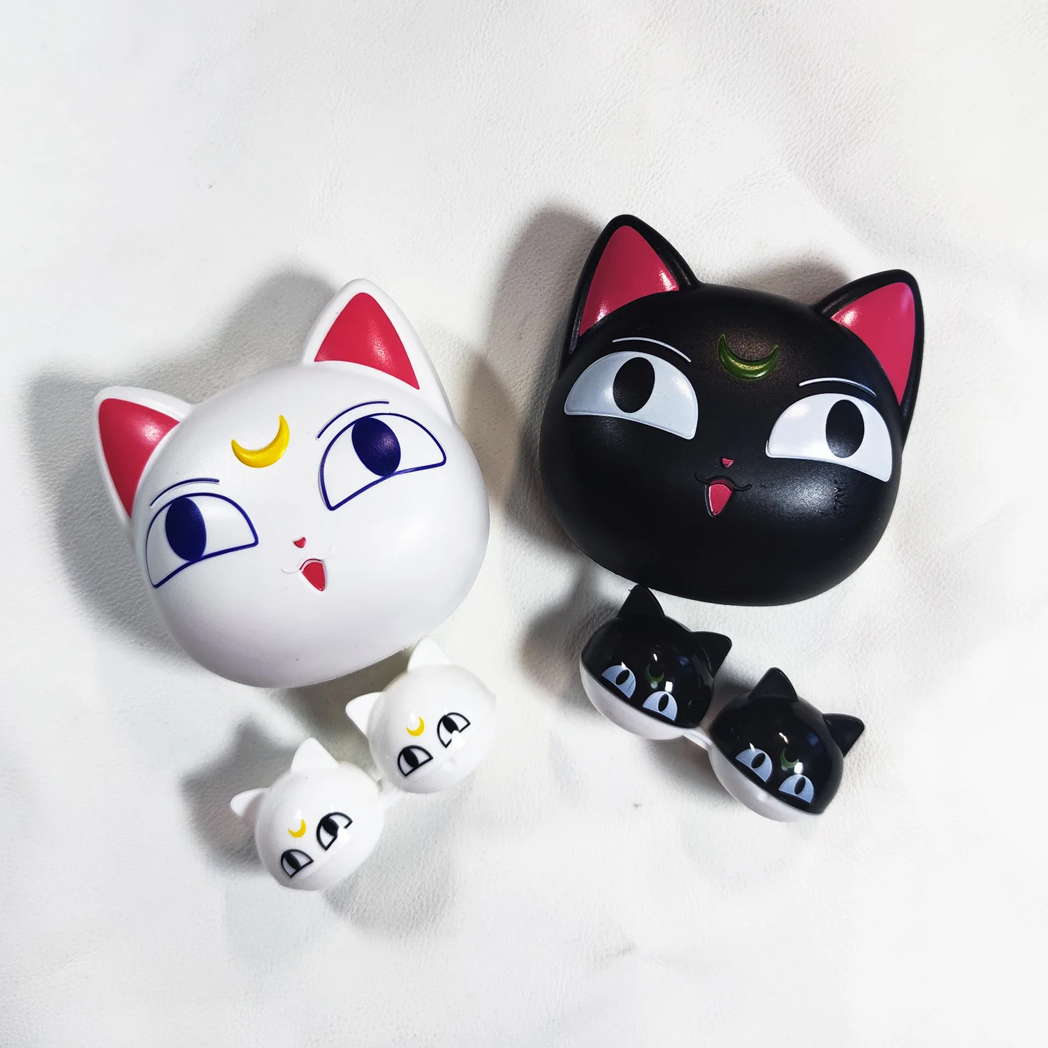 Sailor Moon Black Cat LaNa Contact Lens Case Creative Toys Japanese Anime Cartoon Beauty Pupil Case Companion Case Care Case
Sailor Moon Black Cat LaNa Contact Lens Case Creative Toys Japanese Anime Cartoon Beauty Pupil Case Companion Case Care Case