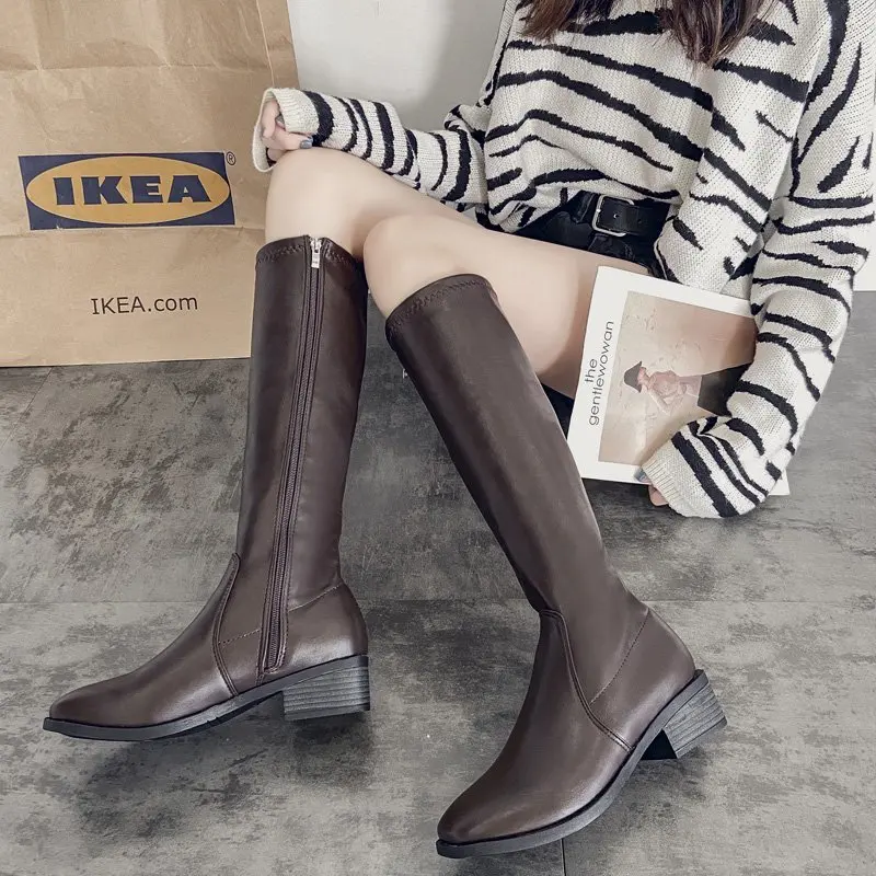 TOPHQWS Casual 2022 Autumn Winter Women High Boots High Quality PU Leather Chunky Heel Shoes Vintage Platform Boots Women
TOPHQWS Casual 2022 Autumn Winter Women High Boots High Quality PU Leather Chunky Heel Shoes Vintage Platform Boots Women
