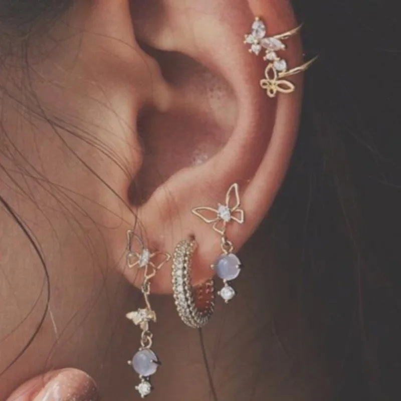 Fashion Rhinestone Butterfly Piercing Ear Cuffs for Women Stud Earrings Crystal Zircon Ear Clip Set Girl Ear Studs Party Jewelry
Fashion Rhinestone Butterfly Piercing Ear Cuffs for Women Stud Earrings Crystal Zircon Ear Clip Set Girl Ear Studs Party Jewelry