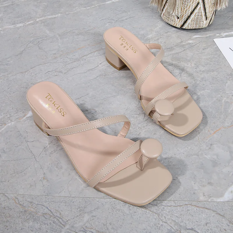 Med Female Shoes Womens Slippers Outdoor Rivet Big Size Rubber Flip Flops Square heel Slides 2022 Soft Hawaiian Summer Block Met
Med Female Shoes Womens Slippers Outdoor Rivet Big Size Rubber Flip Flops Square heel Slides 2022 Soft Hawaiian Summer Block Met