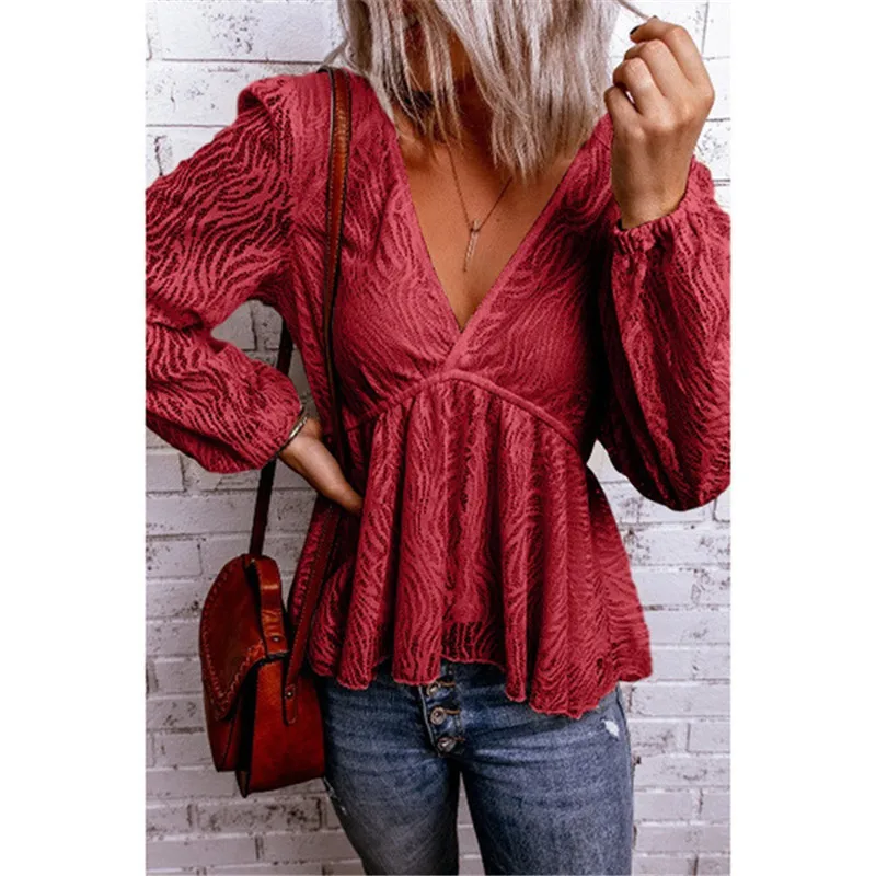 Spring and Autumn Fashion Plus Size T-shirt V-neck Pullover Long Sleeve Ruffles Women Tops All-match Solid Collor Women Clothing
Spring and Autumn Fashion Plus Size T-shirt V-neck Pullover Long Sleeve Ruffles Women Tops All-match Solid Collor Women Clothing