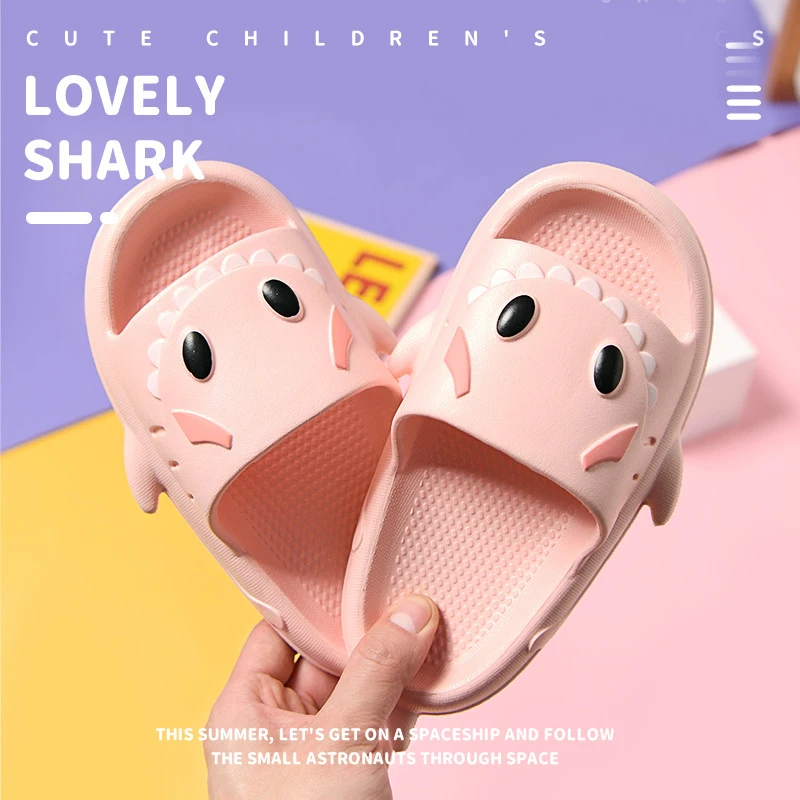 Children's Summer Cute Lovely Shark Slippers Kids EVA Light-weight Slides Boys Outdoor Flip Flops Flat Sandals Hot
Children's Summer Cute Lovely Shark Slippers Kids EVA Light-weight Slides Boys Outdoor Flip Flops Flat Sandals Hot