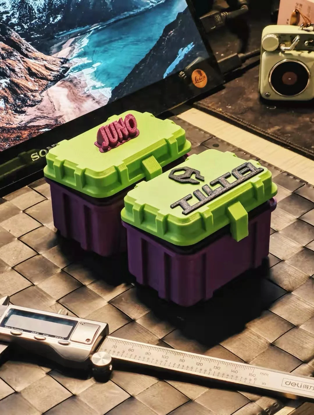 2021 Newest Portable Shockproof Battery Box Digital Storage Box 18650/21700/18350/26650/No. 5 No. 7 Battery Storage Box
2021 Newest Portable Shockproof Battery Box Digital Storage Box 18650/21700/18350/26650/No. 5 No. 7 Battery Storage Box