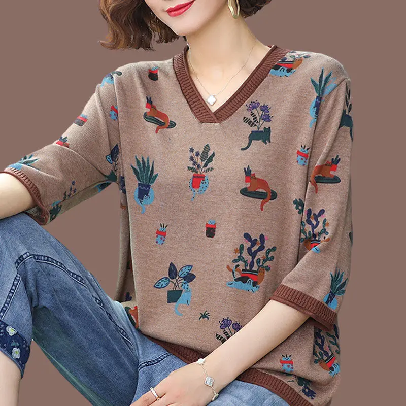 Vintage Clothes Cotton T Shirt Women Oversize Ladies Top V Neck Stitch Tshirt Half Sleeve Loose Casual Blusas Mujer de Moda 2022
Vintage Clothes Cotton T Shirt Women Oversize Ladies Top V Neck Stitch Tshirt Half Sleeve Loose Casual Blusas Mujer de Moda 2022