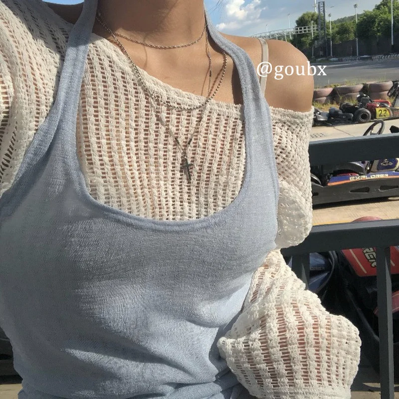 New Summer Of 2022 Korean Style Blue Vest Condole Tops Ladies' Mesh Shoulder Long-sleeved Sweater
New Summer Of 2022 Korean Style Blue Vest Condole Tops Ladies' Mesh Shoulder Long-sleeved Sweater