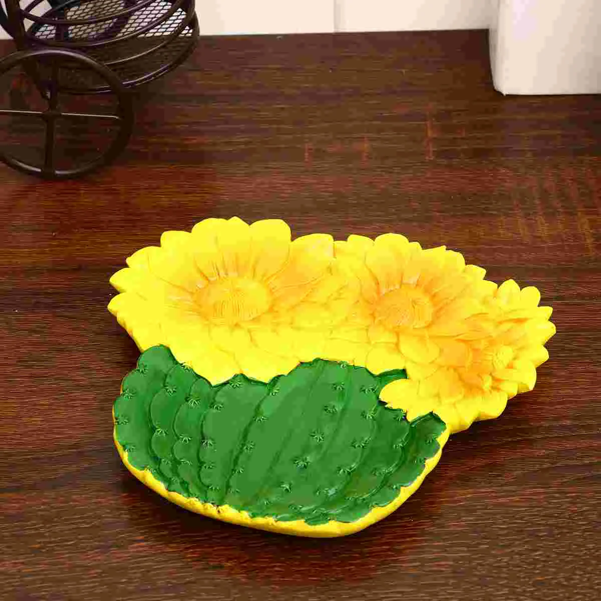 1Pc Serving Tray Practical Durable Dried Fruit Plate Serving Tray Dessert Tray for Storage
1Pc Serving Tray Practical Durable Dried Fruit Plate Serving Tray Dessert Tray for Storage