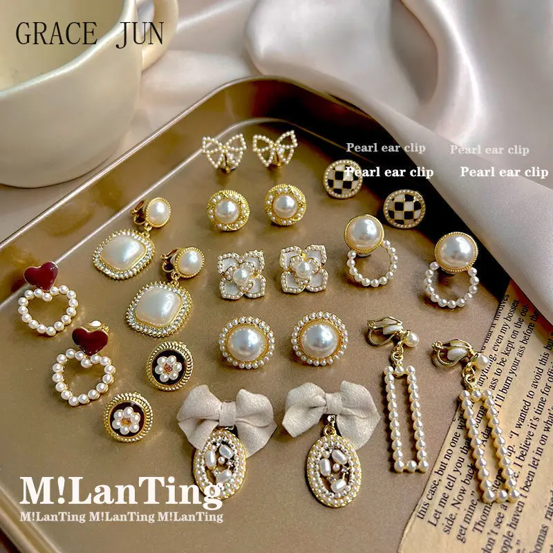 2022 New Arrival Gold Color Clip on Earrings for Women Fashion Pearl Enamel Flower Heart Geometric No Pierced Earrings Ear Clip
2022 New Arrival Gold Color Clip on Earrings for Women Fashion Pearl Enamel Flower Heart Geometric No Pierced Earrings Ear Clip