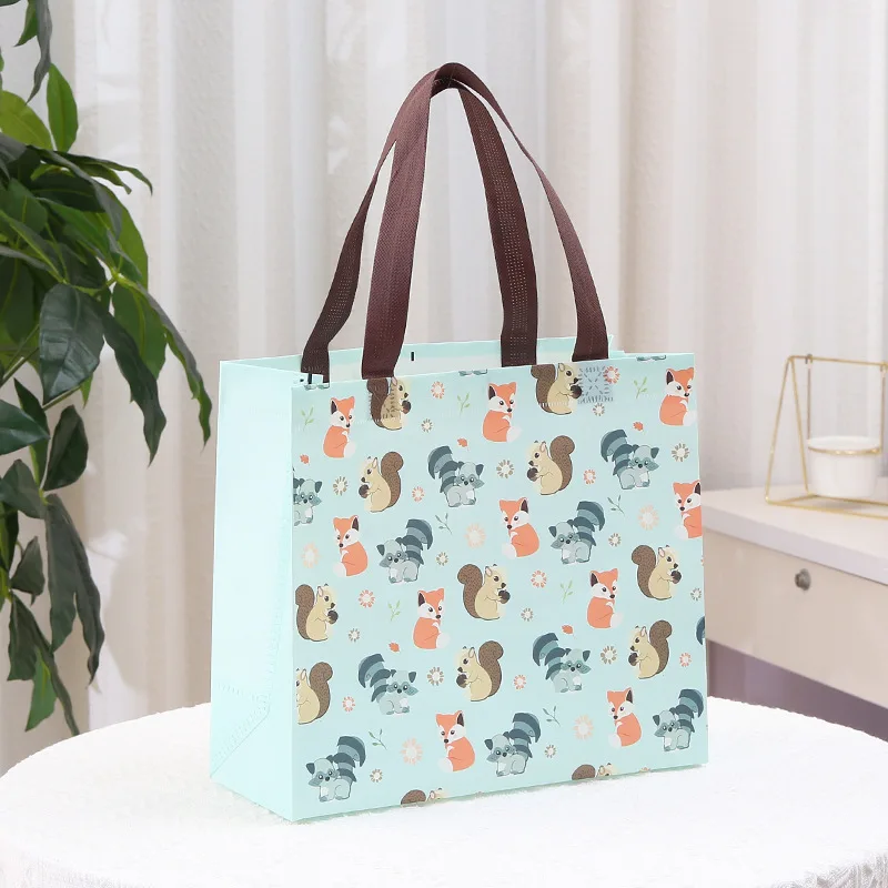 Various Three-dimensional Non-woven Bags Color Printing Folding Clothes Shop Shopping Bag Cute Birthday Gifts Exquisite Gift Bag
Various Three-dimensional Non-woven Bags Color Printing Folding Clothes Shop Shopping Bag Cute Birthday Gifts Exquisite Gift Bag