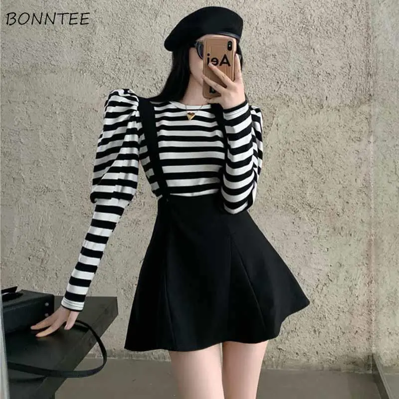 Sets Women Striped All-match Leisure Trendy Tops High Waist Dress Sweet Ulzzang Chic Street Feminino Harajuku Vintage Students
Sets Women Striped All-match Leisure Trendy Tops High Waist Dress Sweet Ulzzang Chic Street Feminino Harajuku Vintage Students