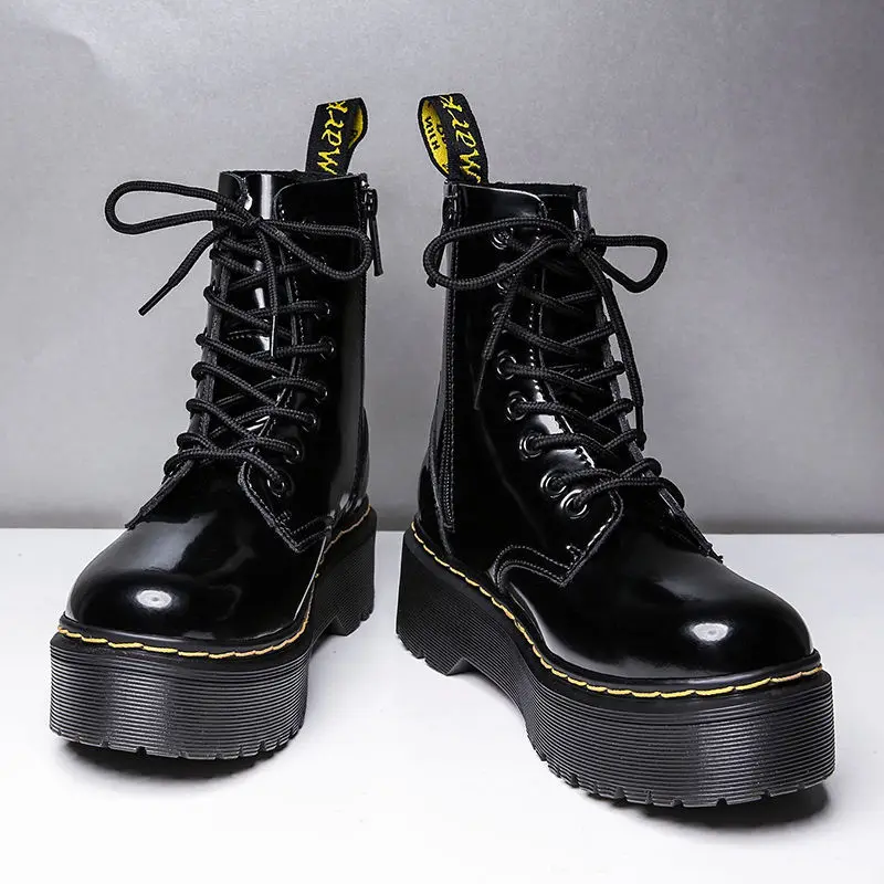 Autumn and Winter Leather Martin Boots Women's Thick-Soled British Loose High Bottom Black 8-Hole Mid-State Motorcycle Shoes
Autumn and Winter Leather Martin Boots Women's Thick-Soled British Loose High Bottom Black 8-Hole Mid-State Motorcycle Shoes