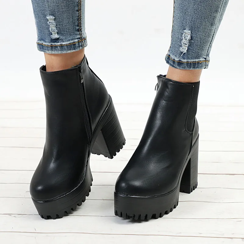 Women Ankle Boots Elastic Band Ladies Short Plush Chelsea Boots Square Heels Platform Female Shoes Non-slip Zipper Ladies Boots
Women Ankle Boots Elastic Band Ladies Short Plush Chelsea Boots Square Heels Platform Female Shoes Non-slip Zipper Ladies Boots