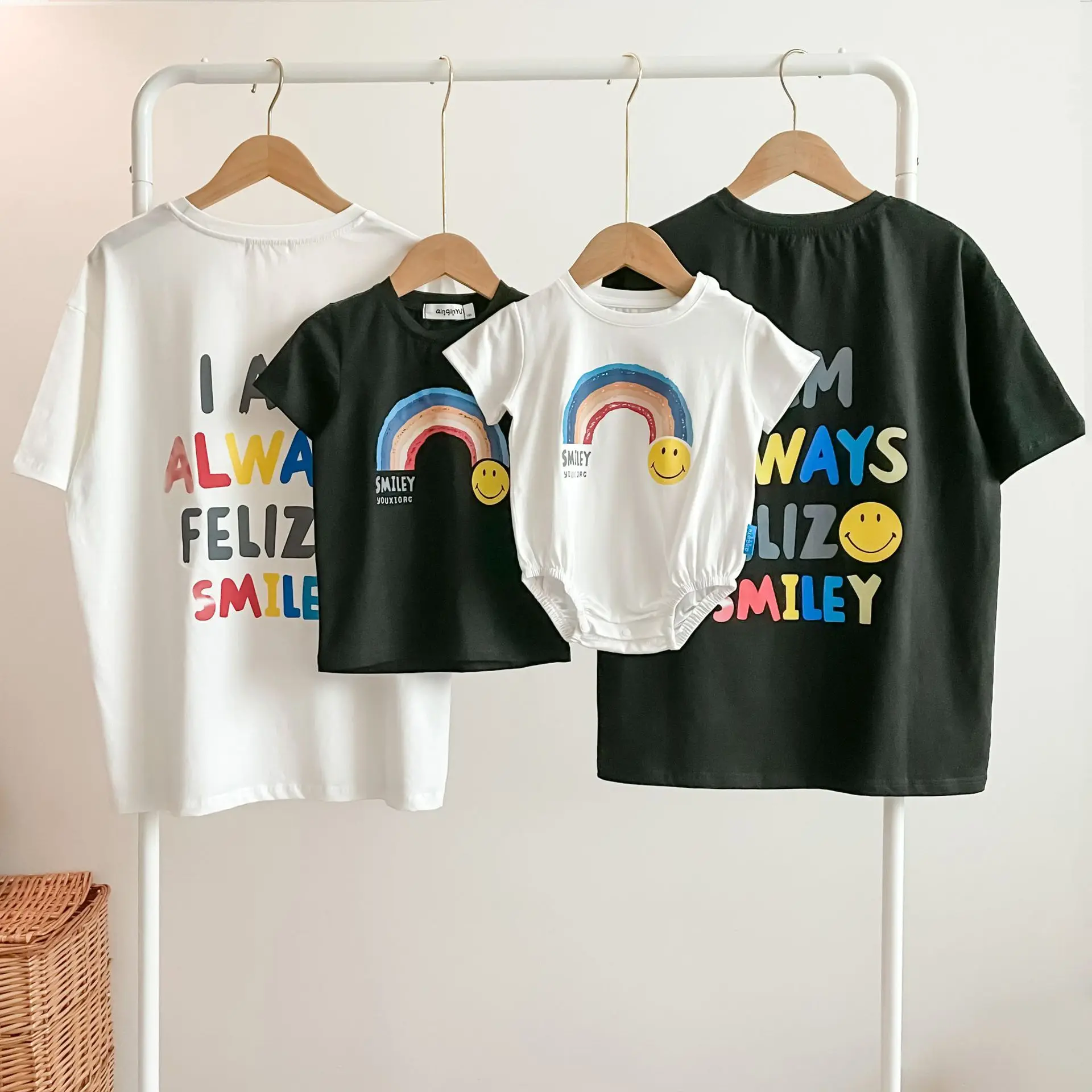 Family Matching Clothes Summer T-shirt Mother Daughter Father Son Cotton Clothes Baby Girl Boy Cute T-Shirt Family Look Outfit
Family Matching Clothes Summer T-shirt Mother Daughter Father Son Cotton Clothes Baby Girl Boy Cute T-Shirt Family Look Outfit