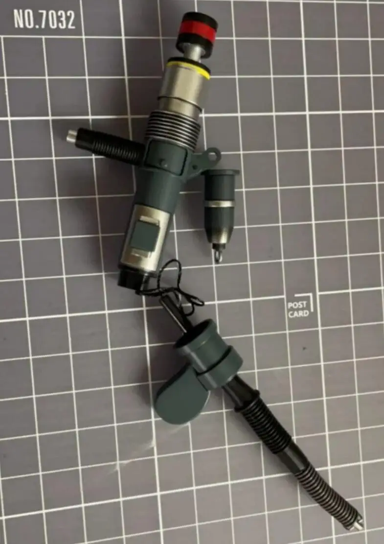 Лидер продаж, игрушки HT 1/6, миниатюрное оружие для 12-дюймовых кукол, фигурка солдата, аксессуары с бесплатной доставкой
Лидер продаж, игрушки HT 1/6, миниатюрное оружие для 12-дюймовых кукол, фигурка солдата, аксессуары с бесплатной доставкой