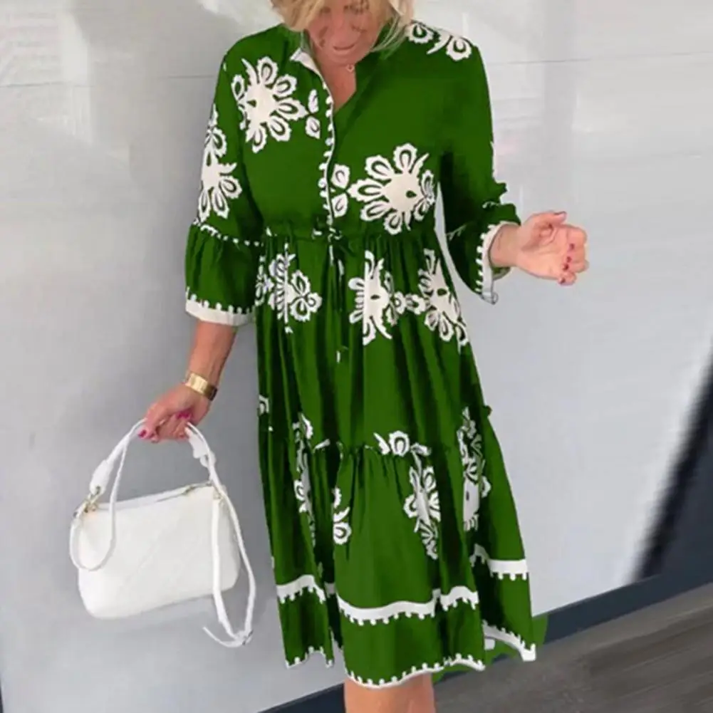 Lady Knee Length Dress Stylish Contrast Color Print Dress Pleated Patchwork Knee Length Stand Collar for Lady Party or Prom
Lady Knee Length Dress Stylish Contrast Color Print Dress Pleated Patchwork Knee Length Stand Collar for Lady Party or Prom