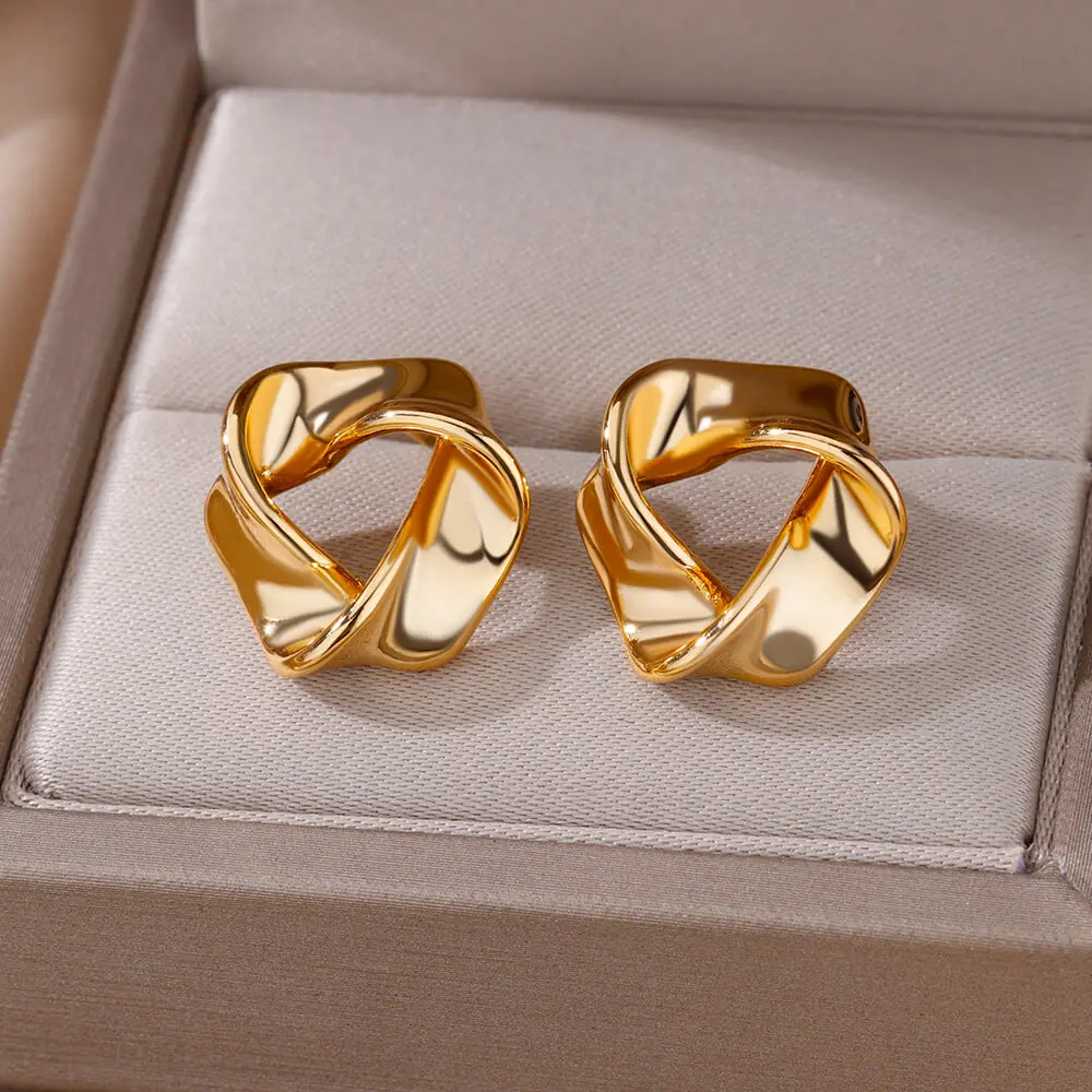 Elegant Mobius Triangle Earrings for Women Stainelss Steel Gold Color Twist C-Shape Earrings Vintage Jewelry Couple Gifts 2023
Elegant Mobius Triangle Earrings for Women Stainelss Steel Gold Color Twist C-Shape Earrings Vintage Jewelry Couple Gifts 2023