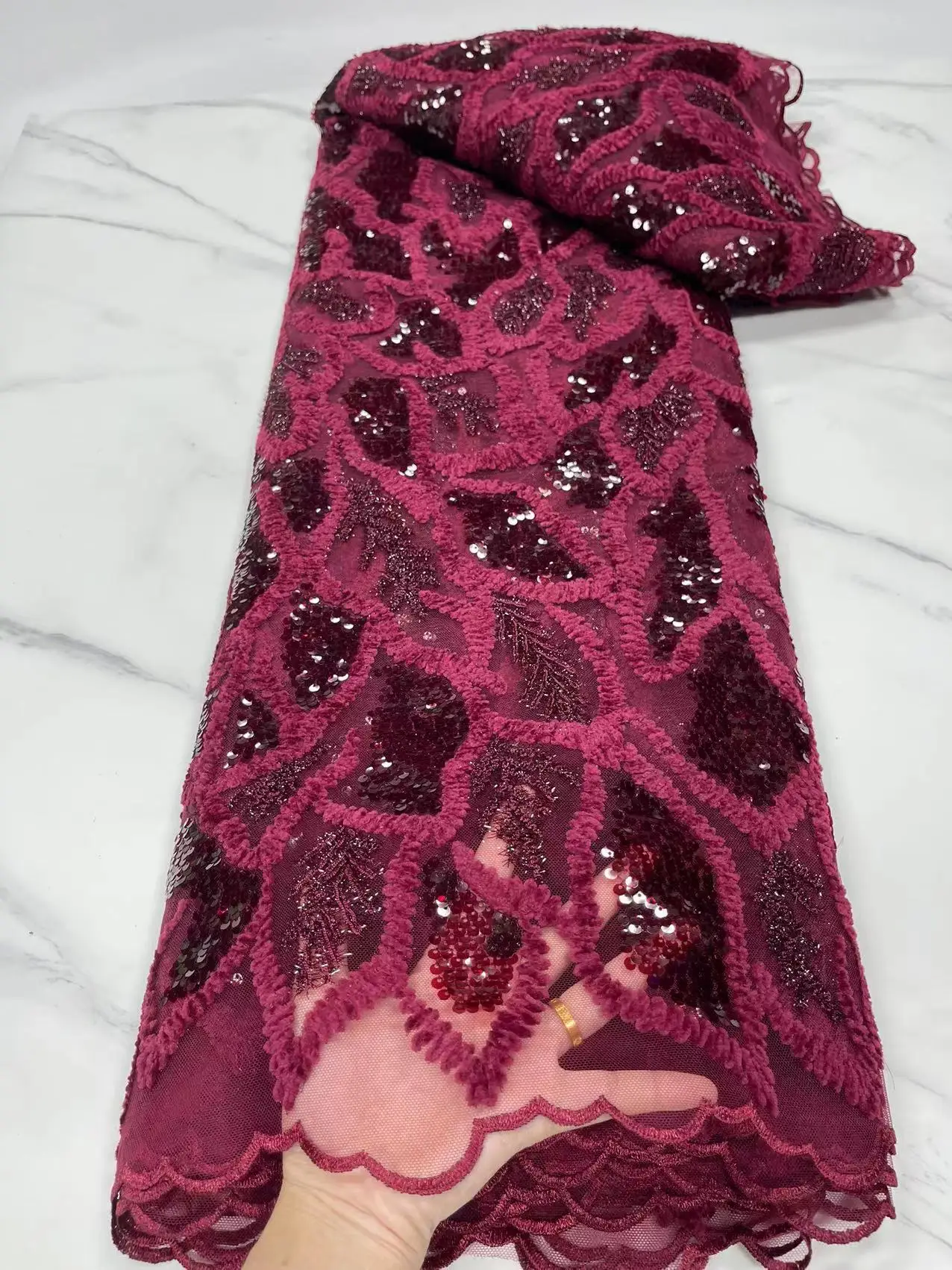 African Wine Red Lace Fabric 2022 High Quality French Velvet Lace Fabric Sequins Tulle Lace For Celebration Women Bridal Dresses
African Wine Red Lace Fabric 2022 High Quality French Velvet Lace Fabric Sequins Tulle Lace For Celebration Women Bridal Dresses