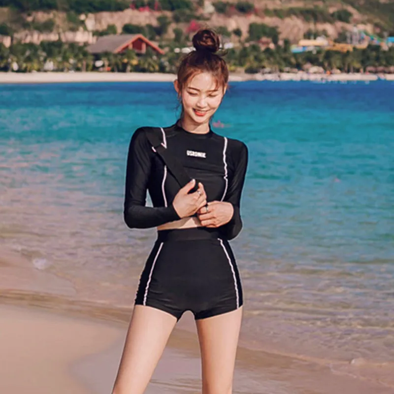 2023 New Long Sleeve Guard Women Two-Pieces Sun Protection Swimwear Waterproof Swimsuit High Waist Tankini Beachwear
2023 New Long Sleeve Guard Women Two-Pieces Sun Protection Swimwear Waterproof Swimsuit High Waist Tankini Beachwear