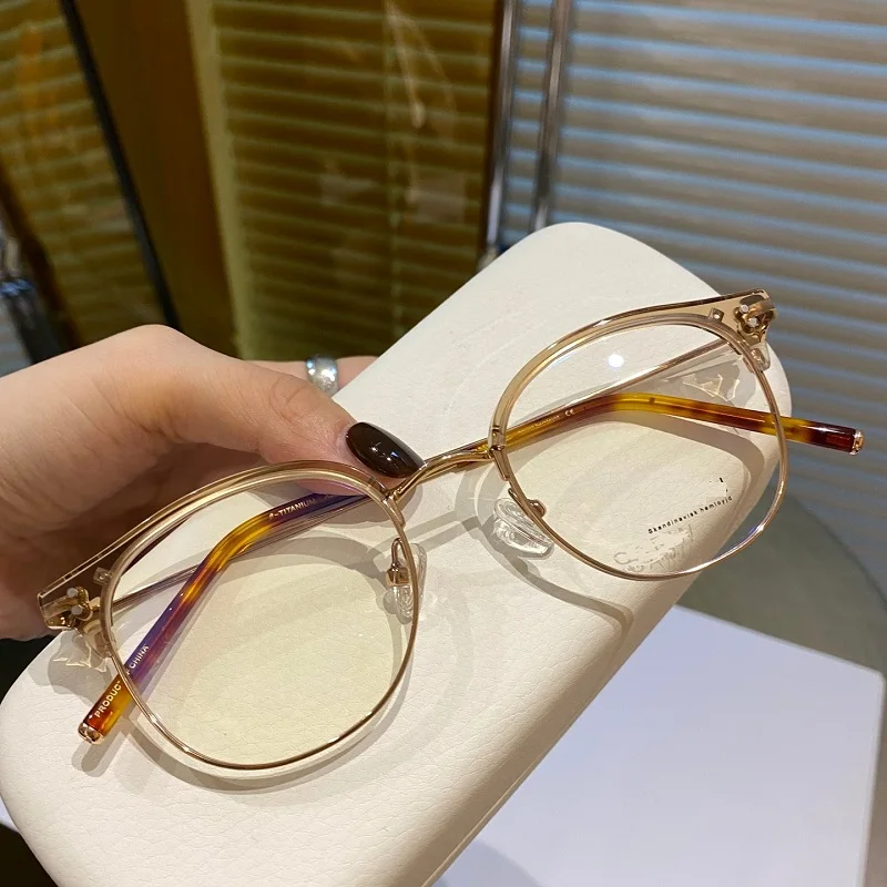 Round Eyeglasses Fashion Brand Design Eyewear Man Prescription Glasses Frames Men Vintag Woman Accessories TITANIUM 2022 New
Round Eyeglasses Fashion Brand Design Eyewear Man Prescription Glasses Frames Men Vintag Woman Accessories TITANIUM 2022 New