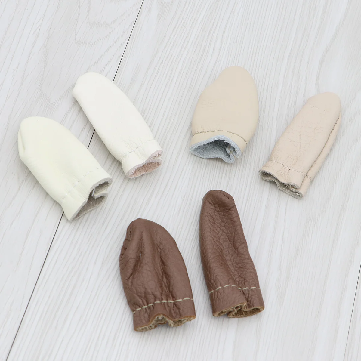 Finger Thimble Protector Felting Sewingneedlethumb Thimbles Protectors Cover Supplies Sleeves Guards Cots Guard Rubber Arthritis
Finger Thimble Protector Felting Sewingneedlethumb Thimbles Protectors Cover Supplies Sleeves Guards Cots Guard Rubber Arthritis
