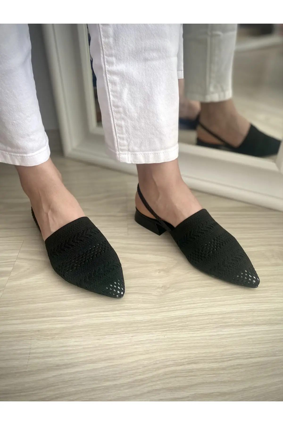 Women Flats Shoes sportswear Black Fashion Flats For Ladies Casual Shoes Elegant Flat Footwear Summer Ladies Shoes 
Women Flats Shoes sportswear Black Fashion Flats For Ladies Casual Shoes Elegant Flat Footwear Summer Ladies Shoes