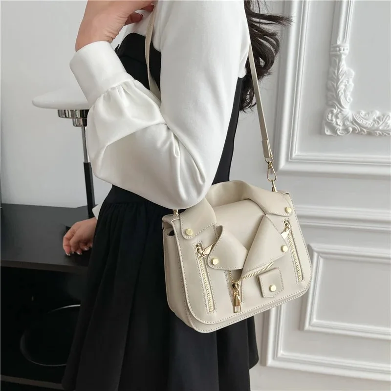 New Unique Lapel Designer PU Leather Women Lady Luxury Brand Crossbody Shoulder Bag Woman Handbag Tote Purse Satchel Dinner Bag
New Unique Lapel Designer PU Leather Women Lady Luxury Brand Crossbody Shoulder Bag Woman Handbag Tote Purse Satchel Dinner Bag