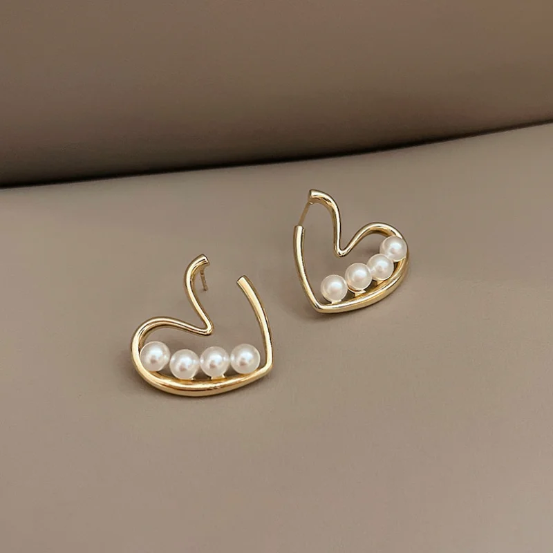 Fashion Shiny Love Notch Rhinester Earrings Simple square Women's Earrings High-quality Everyday Geometric Earrings Jewelry 2022
Fashion Shiny Love Notch Rhinester Earrings Simple square Women's Earrings High-quality Everyday Geometric Earrings Jewelry 2022