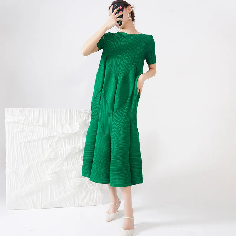 YZZ Summer Elegant Pleated Dress Women Casual Loose Mixi Dress Female Clothing Fashion Robe Short Sleeve Vestidos
YZZ Summer Elegant Pleated Dress Women Casual Loose Mixi Dress Female Clothing Fashion Robe Short Sleeve Vestidos