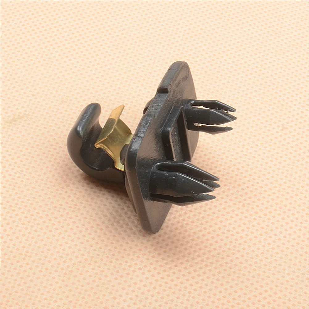 Fit For A1 A3 A4 A5 Q3 Q5 TT S3 S4 S5 Interior Sun Visor Clip Bracket Black Car Sunshade Fixing
Fit For A1 A3 A4 A5 Q3 Q5 TT S3 S4 S5 Interior Sun Visor Clip Bracket Black Car Sunshade Fixing