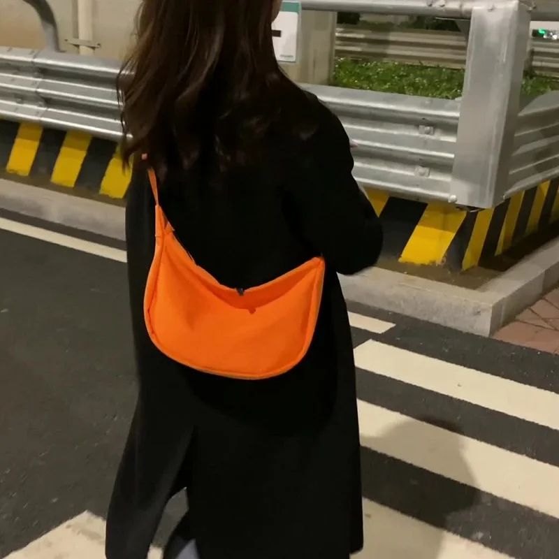2023 Women's Handbag New Luxury Luxury Trend Small Shoulder Bag Crossbody Bag Luggage Bag Women's Bag Bestselling Fashion Youth
2023 Women's Handbag New Luxury Luxury Trend Small Shoulder Bag Crossbody Bag Luggage Bag Women's Bag Bestselling Fashion Youth